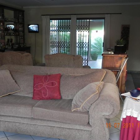 Kings Guest House Westville Buitenkant foto